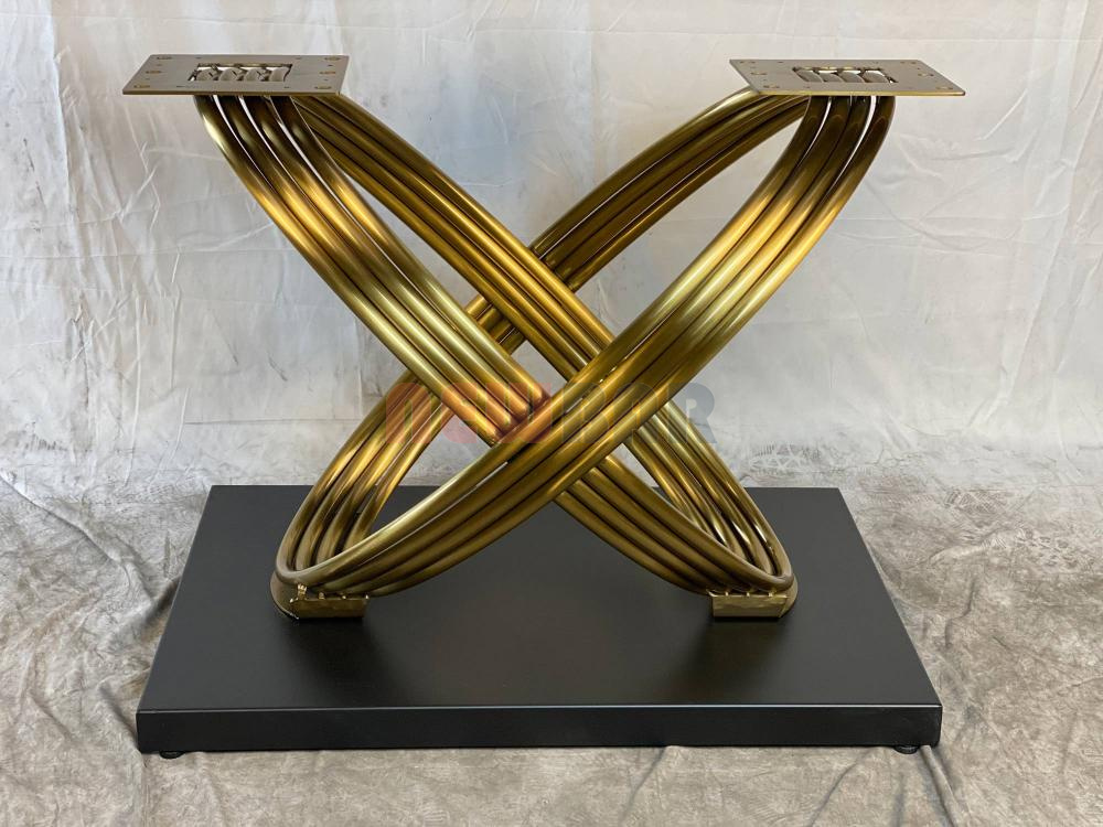 Подстолье 2124