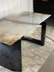 Подстолье 2126