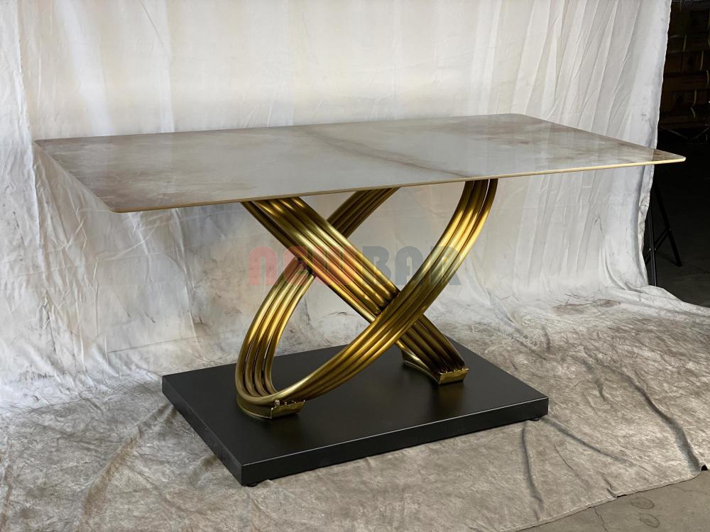 Подстолье 2124