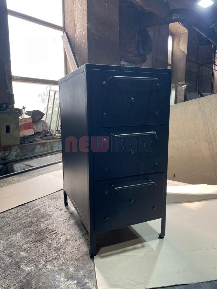 Шкаф напольный 400 Industry